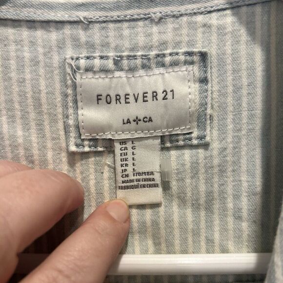 Forever 21 Jean Jacket Womens Size‎ Large Over Sized Coat Railroad Stripe Shirt - Picture 7 of 10